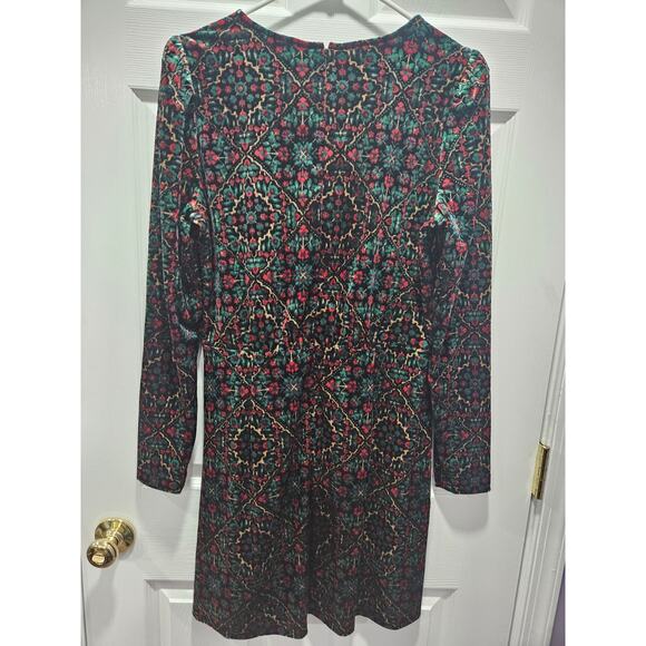 Loft Velvet Christmas Holiday Floral Holly Shift Dress Sz 10 Red Green Gold LS - Picture 4 of 6